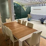 Elegance Et Detente, Piscine Chauffée, Terrasse Et Garage Privé à *