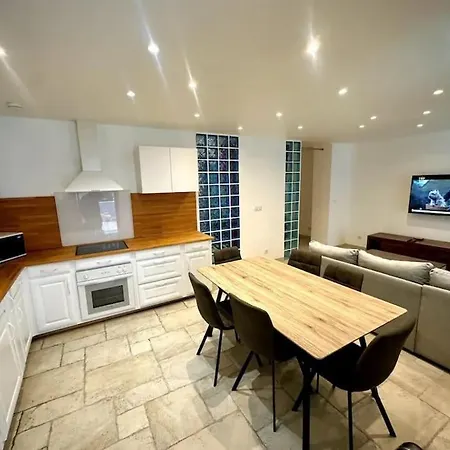 Appartement Elegance Et Detente, Piscine Chauffée, Terrasse Et Garage Privé à *